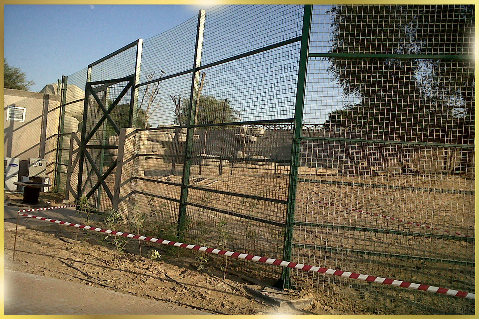 Stainless Steel Animal Mechanical Doors Manufacturer in Crowne Prince Zoo
